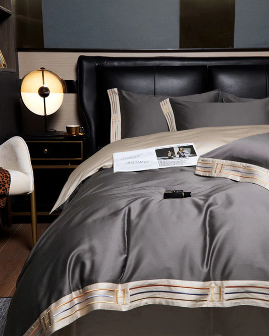 4-delige Katoen Satijn Beddengoedset met 300TC en Elegante Borduursels – Luxe en Ademend voor Ultiem Comfort 1