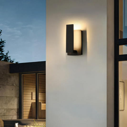 Minimalistische LED Wandlamp Buiten - Waterdicht Zwart Aluminium voor Tuin en Terras, Energiezuinig en Stijlvol 2