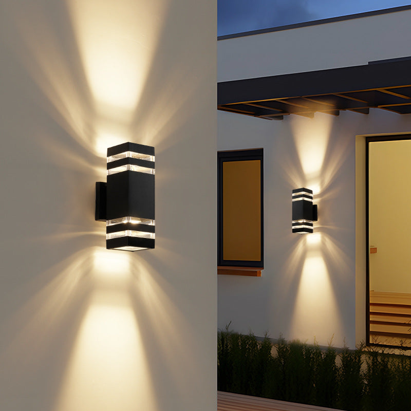 2-Weg Buiten Wandlamp van Aluminium en Glas met LED Verlichting – Weerbestendig en Modern Ontwerp 3