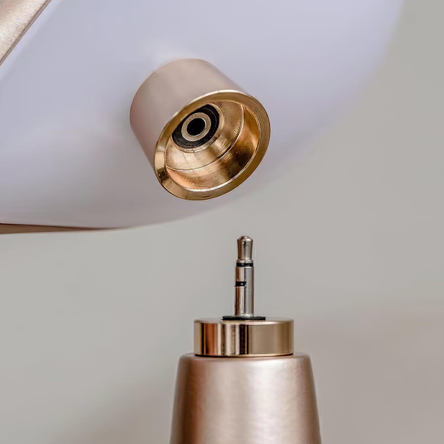 Design Tafellamp in Vogelvorm met LED en Drie Lichtkleuren – 39 cm Hoog, Metaal en Acryl, Verkrijgbaar in Blauw, Groen, Roségoud 4