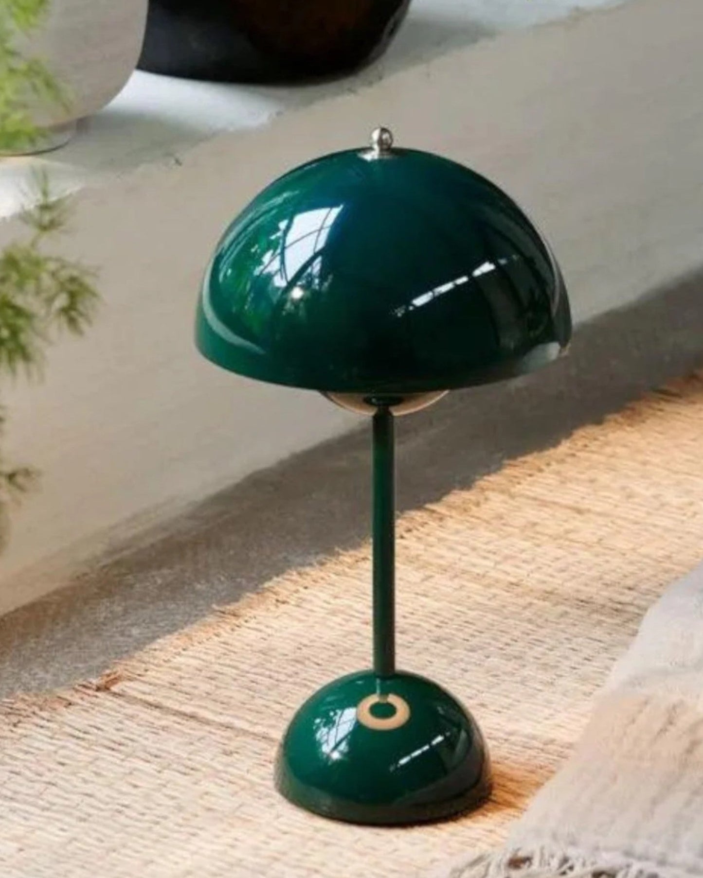 Dimbare LED Tafellamp met Scandinavisch Design in Hoogwaardig Metaal – Energiezuinig en Stijlvol voor Binnengebruik 6