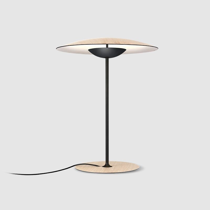Elegante Zwarte Tafellamp met Geïntegreerde LED en Aanpasbare Verlichting – Luxe Metaalontwerp 0