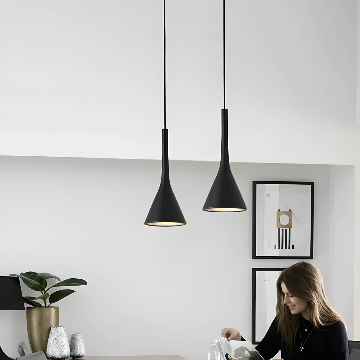 Hanglamp Zwart Diminu voor Eettafel en Slaapkamer - Compact Spotlight Ontwerp, Verkrijgbaar in 8 Kleuren 3