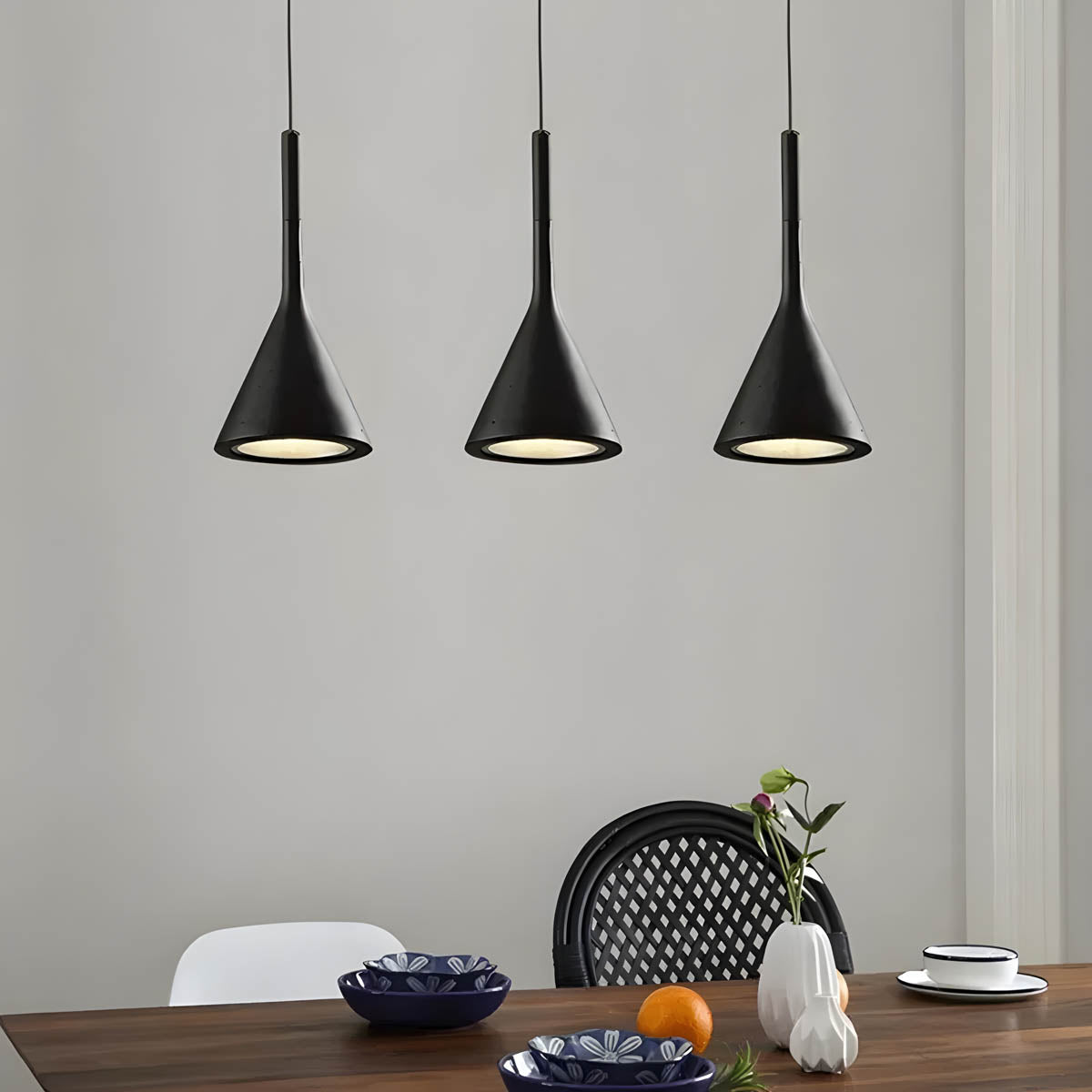 Hanglamp Zwart Diminu voor Eettafel en Slaapkamer - Compact Spotlight Ontwerp, Verkrijgbaar in 8 Kleuren 6