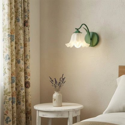 Landelijke Wandlamp met Acrylbloemen en Gouden Accenten – Sfeervolle Wandverlichting voor Binnen 5