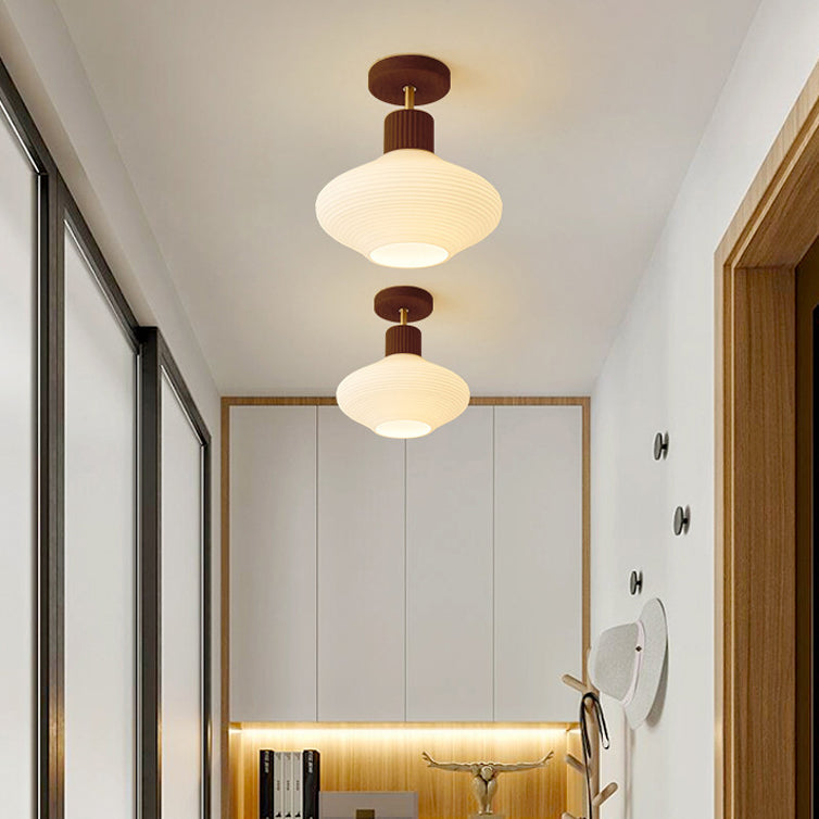 Moderne Plafondlamp van Walnoot en Glas – Compacte Plafonniere voor Slaapkamer en Woonkamer met E26 Fitting 1