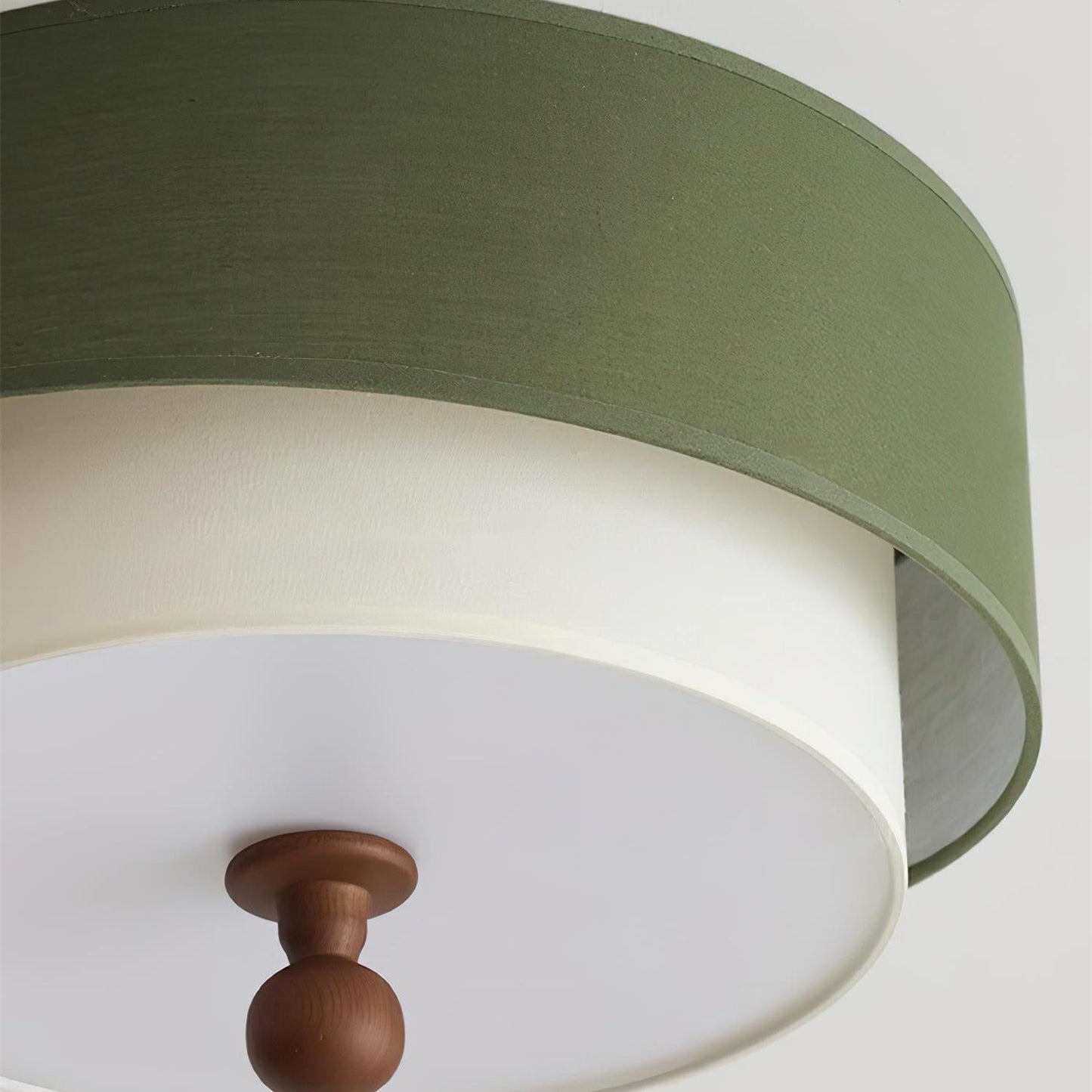 Olijfgroene Plafondlamp met Houten Detail – Retro en Moderne Plafonniere voor Slaapkamer en Interieur 5