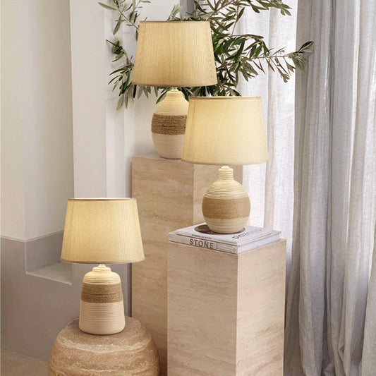 Rustieke Keramische Tafellamp met Henneptouw en E27 Lamphouder – Handgemaakt Design 1