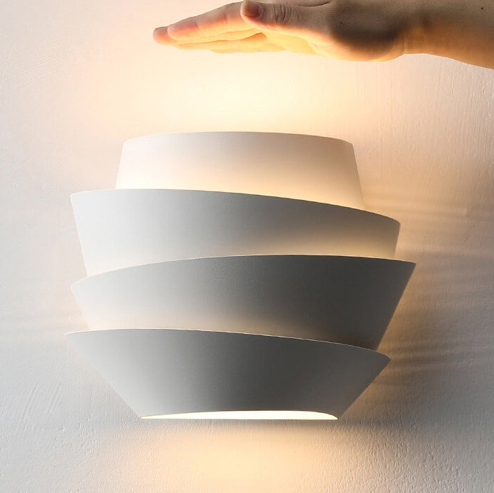 Scandinavische Wandlamp met 2 Lichtpunten van IJzer – Minimalistisch Design voor Binnengebruik 5
