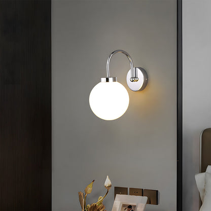 Stijlvolle Wandlamp met Glazen Bol en Metalen Armatuur – Ideaal voor Slaapkamer en Woonkamer 8