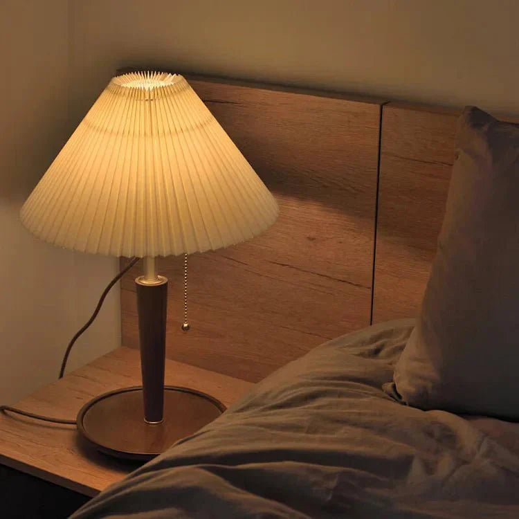 Vintage Houten Tafellamp met Walnoothout en Stoffen Kap – Sfeervolle Verlichting voor Woonkamer, Slaapkamer en Studeerkamer 4