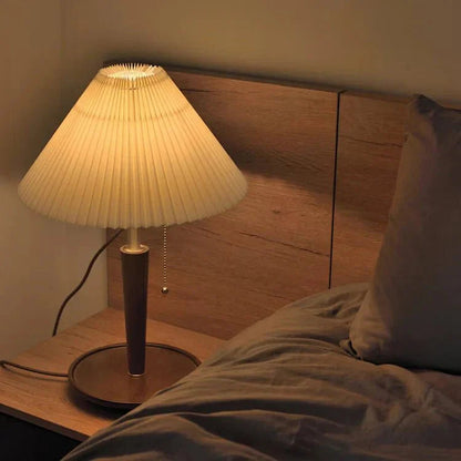 Vintage Houten Tafellamp met Walnoothout en Stoffen Kap – Sfeervolle Verlichting voor Woonkamer, Slaapkamer en Studeerkamer 4