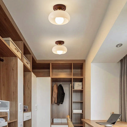 Vintage Plafondlamp in Wit met Hout- en Glaselementen voor Slaapkamer en Kleine Ruimtes - E27 Fitting, D20cm x H16cm 3