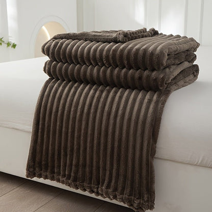 Zachte Fleece Deken met Gestreept Ontwerp voor Warmte en Stijl – Multifunctionele Plaid voor Bed en Bank 10